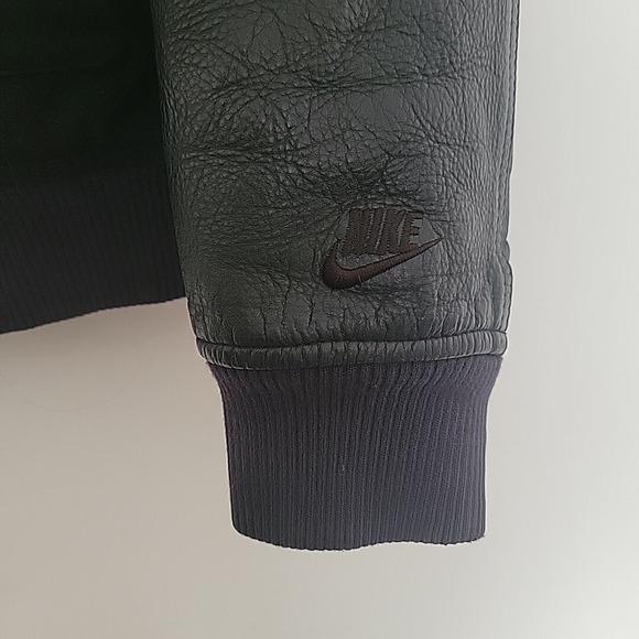 Nike Destroyer Bomber Jacket Mens S Blacked Out Leather & Wool 485059-010 - Picture 3 of 12